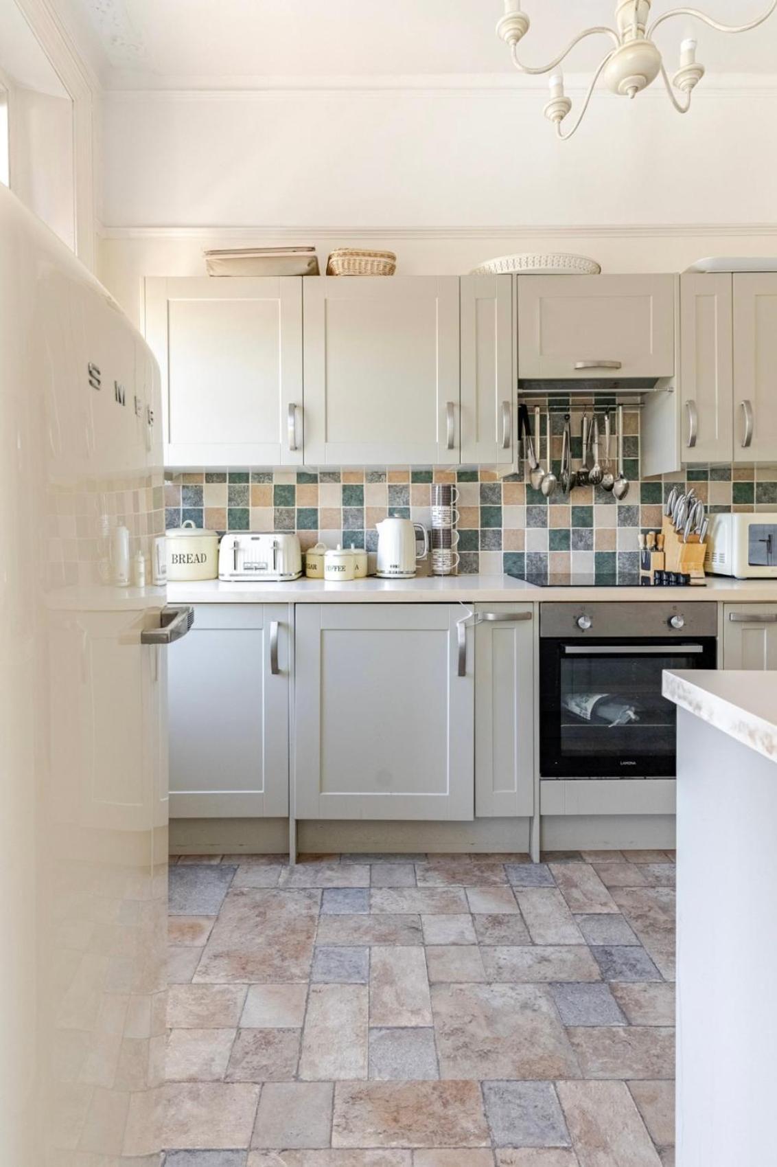 St John's Guest house 4*
